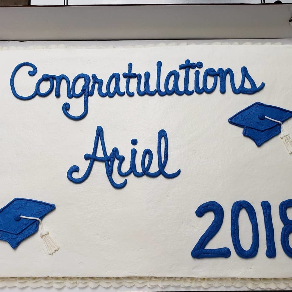 Dee Bakes bakery Graduation cake